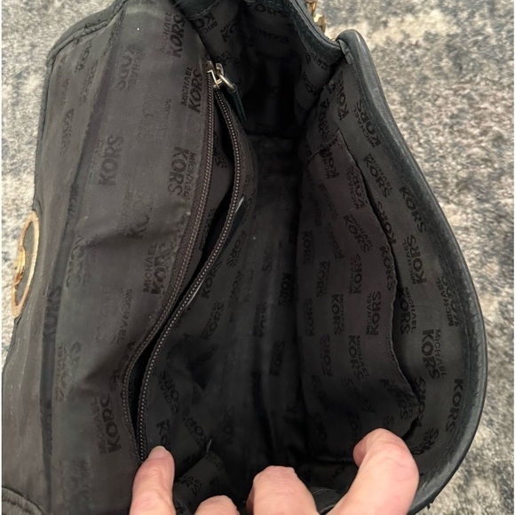 Michael Kors mini cross body black purse - Picture 6 of 9